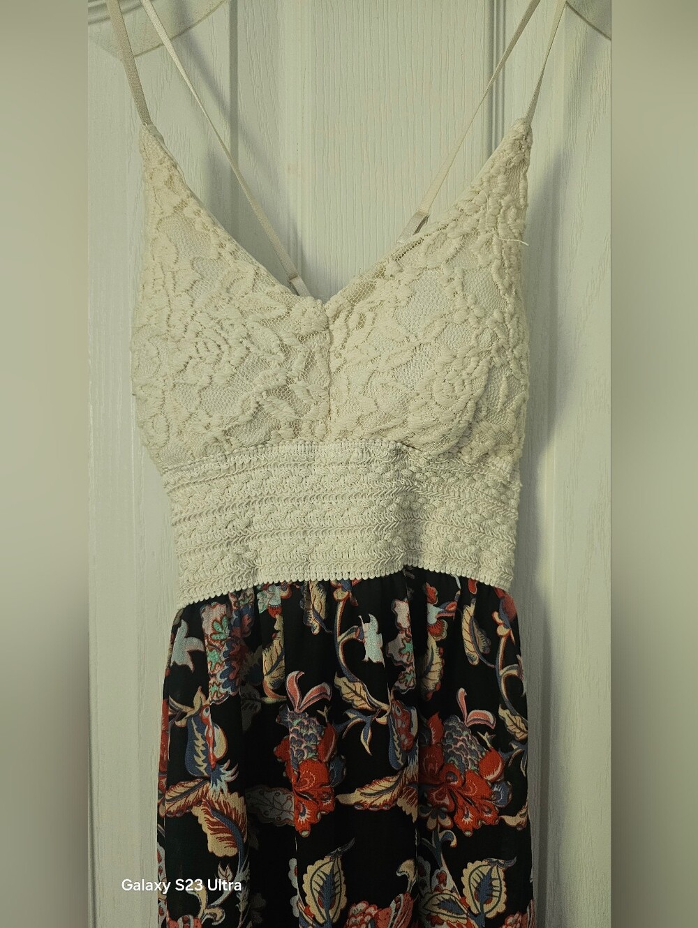 J for Justify floral maxi dress. It features a bohemian style Size Small - Picture 4 of 11